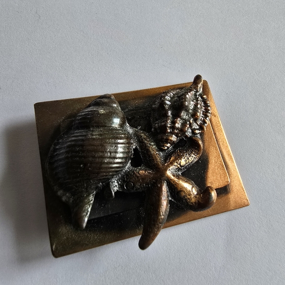 Vintage solid copper brooch pin mermaidcore ocean beach tropical sea shell - Picture 7 of 10